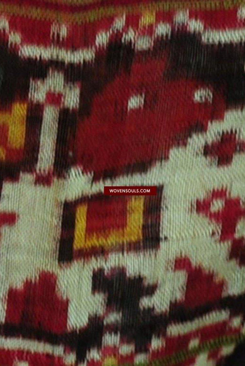 137 VERKAUFT Altes Webererbstück Patan Patola Doppel-Ikat-Sari-Fragment - A-WOVENSOULS-Antike-Vintage-Textilien-Kunst-Dekor