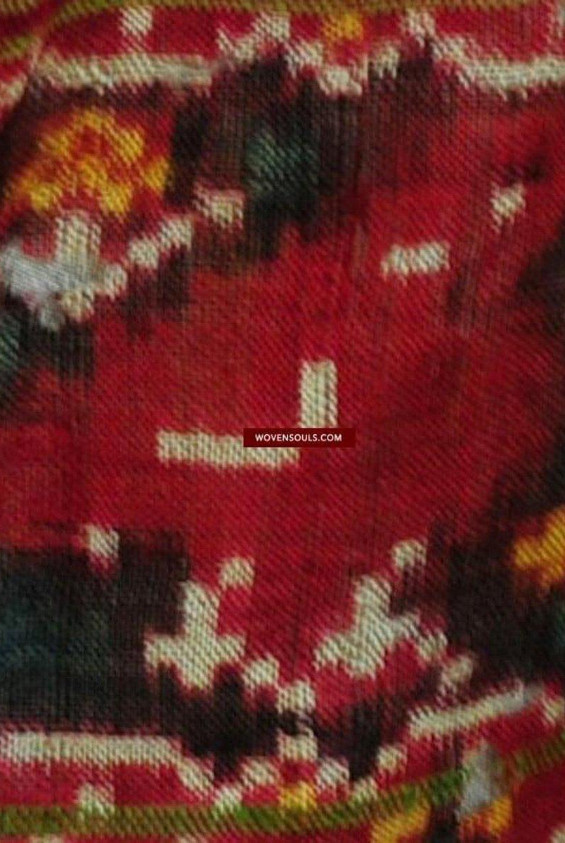137 VERKAUFT Altes Webererbstück Patan Patola Doppel-Ikat-Sari-Fragment - A-WOVENSOULS-Antike-Vintage-Textilien-Kunst-Dekor