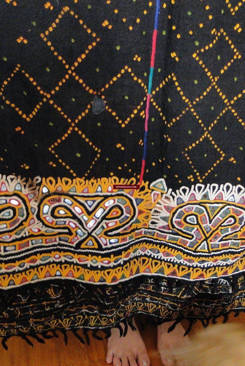 150 exceptionnels Rabari Châle en laine Ludhi avec 11 fleurettes-WOVENSOULS-Antique-Vintage-Textiles-Art-Décor
