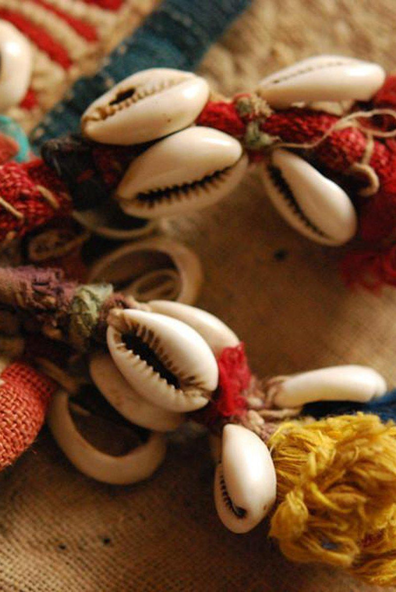 156 Vieux textile tribal brodé Banjara Ghodiyu-WOVENSOULS-Antique-Vintage-Textiles-Art-Décor