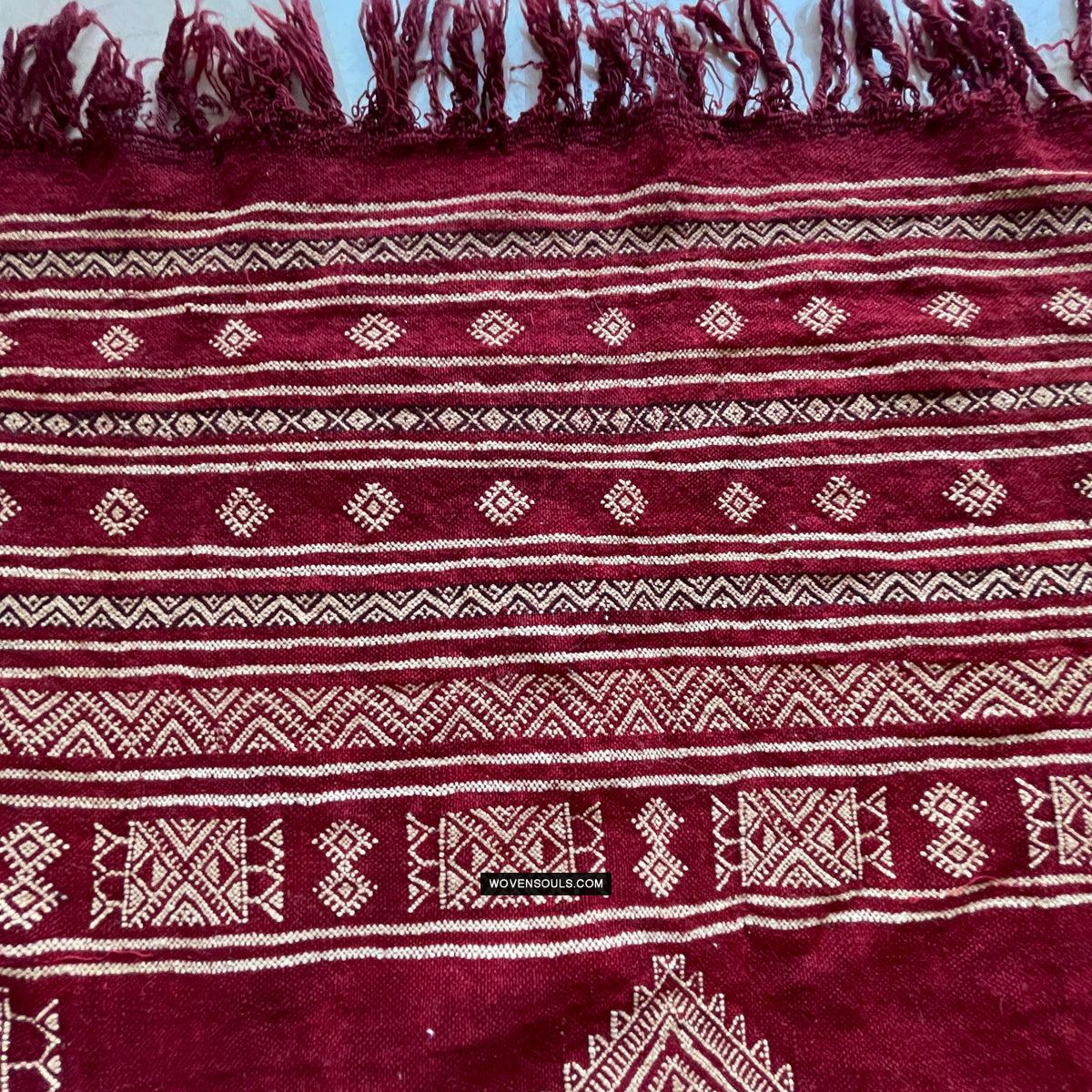 1779 Antique Bakhnoug Shawl w Animal Motifs - Textile Art Masterpiece - Antique Decor Ethnic Art