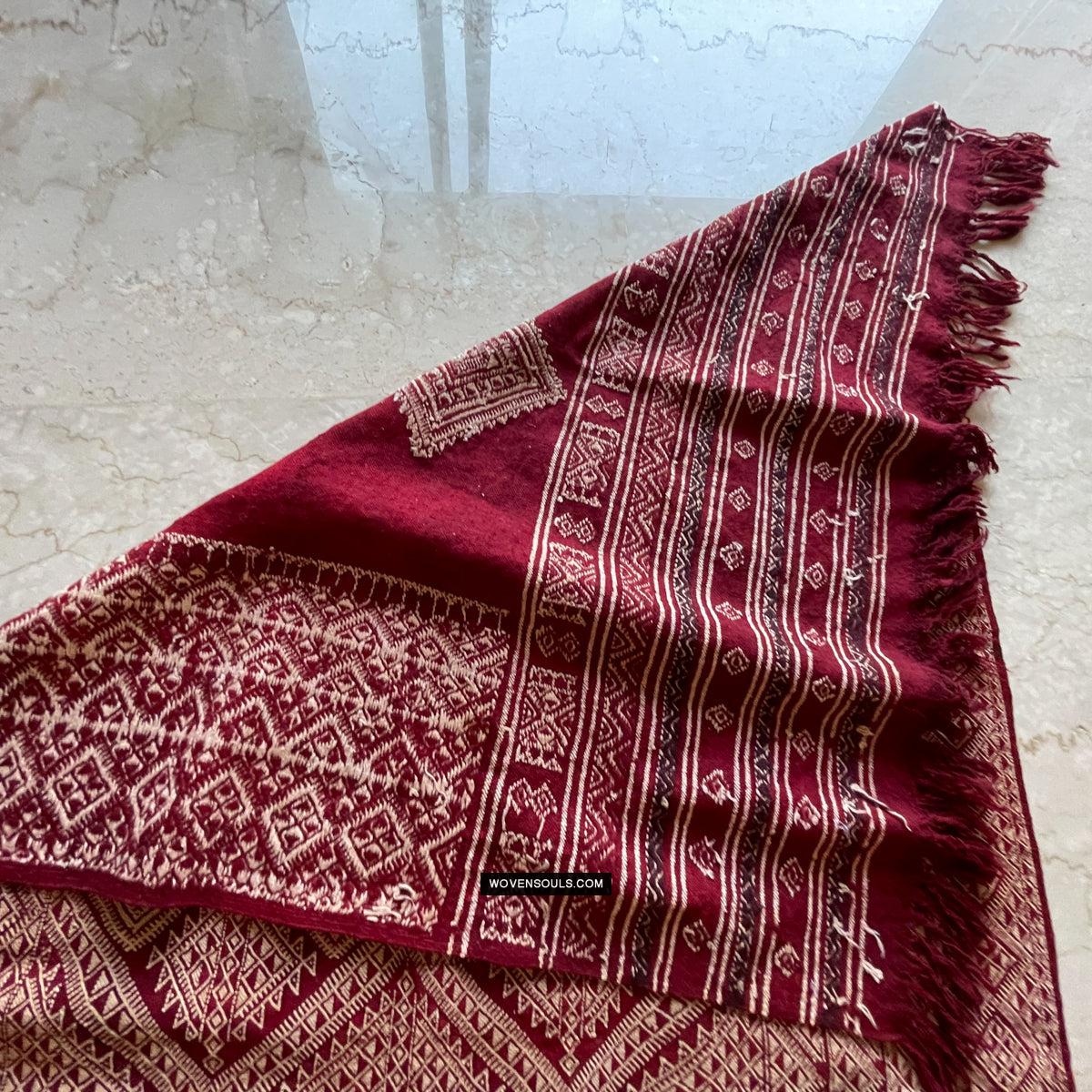 1779 Antique Bakhnoug Shawl w Animal Motifs - Textile Art Masterpiece - Antique Decor Ethnic Art