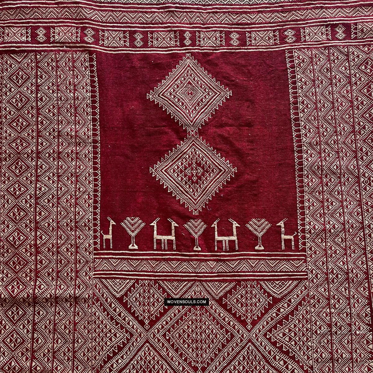 1779 Antique Bakhnoug Shawl w Animal Motifs - Textile Art Masterpiece - Antique Decor Ethnic Art
