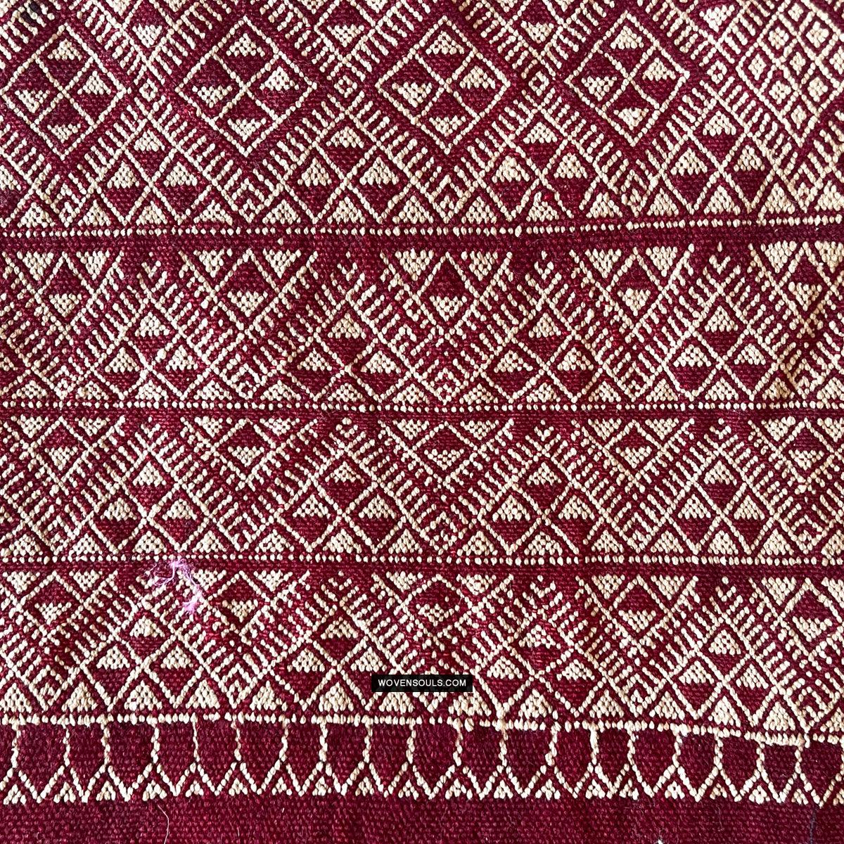 1779 Antique Bakhnoug Shawl w Animal Motifs - Textile Art Masterpiece - Antique Decor Ethnic Art