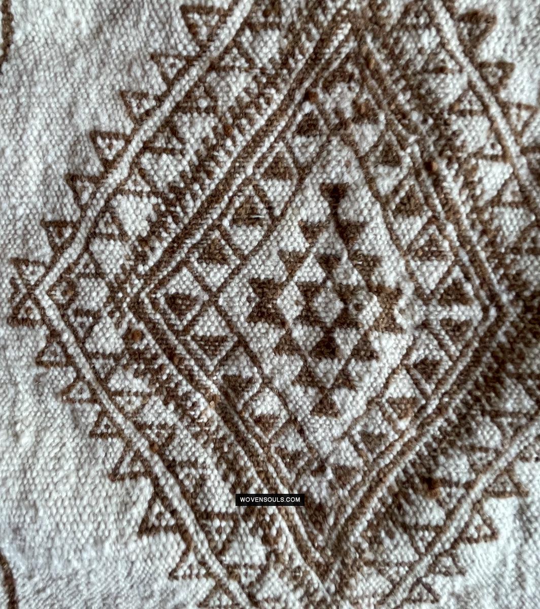 1780 Vintage Bakhnoug Shawl w Undyed Wool - Antique Decor Ethnic Art