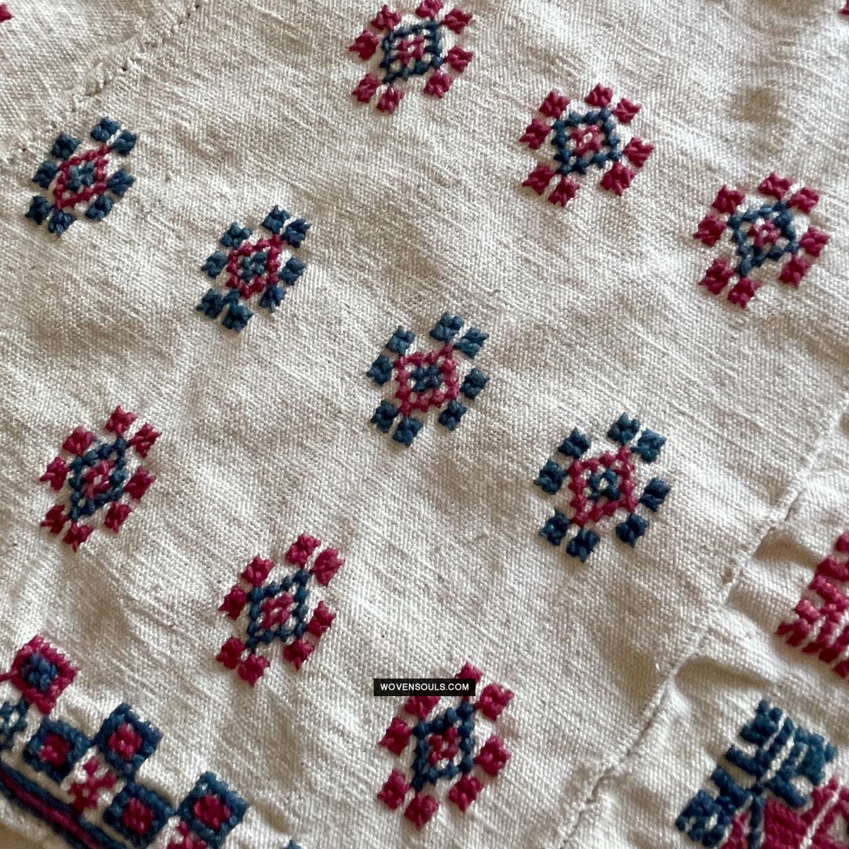 1784 Vintage Anatolian Yuncu Dress with Embroidery - Antique Decor Ethnic Art