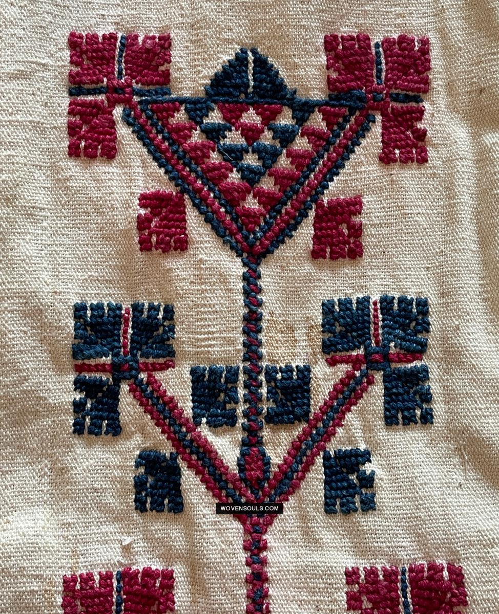 1784 Vintage Anatolian Yuncu Dress with Embroidery - Antique Decor Ethnic Art