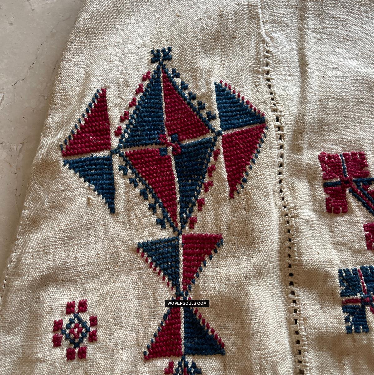 1784 Vintage Anatolian Yuncu Dress with Embroidery - Antique Decor Ethnic Art