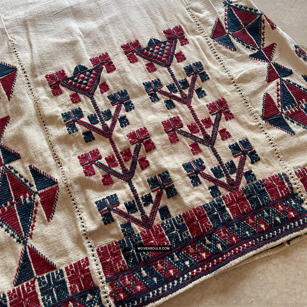 1784 Vintage Anatolian Yuncu Dress with Embroidery - Antique Decor Ethnic Art