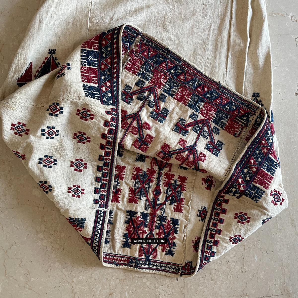 1784 Vintage Anatolian Yuncu Dress with Embroidery - Antique Decor Ethnic Art