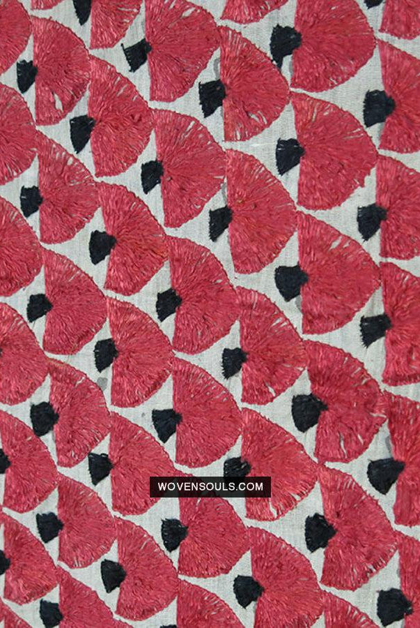 1789 Antique Sindh Odhana Abochani Wedding Shawl - WOVENSOULS Antique Textiles & Art Gallery
