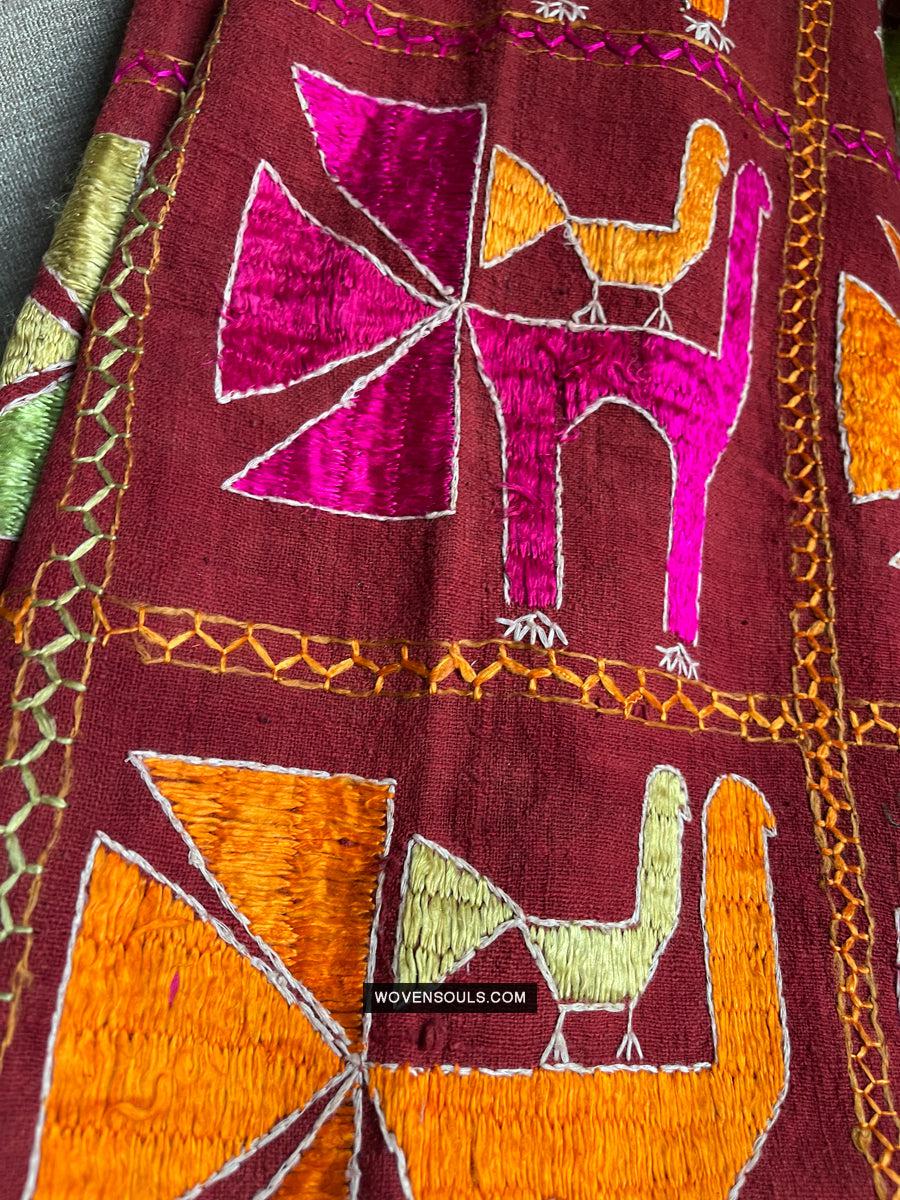 1797 Antique Rare Phulkari with Bird motif - WOVENSOULS Antique Textiles & Art Gallery