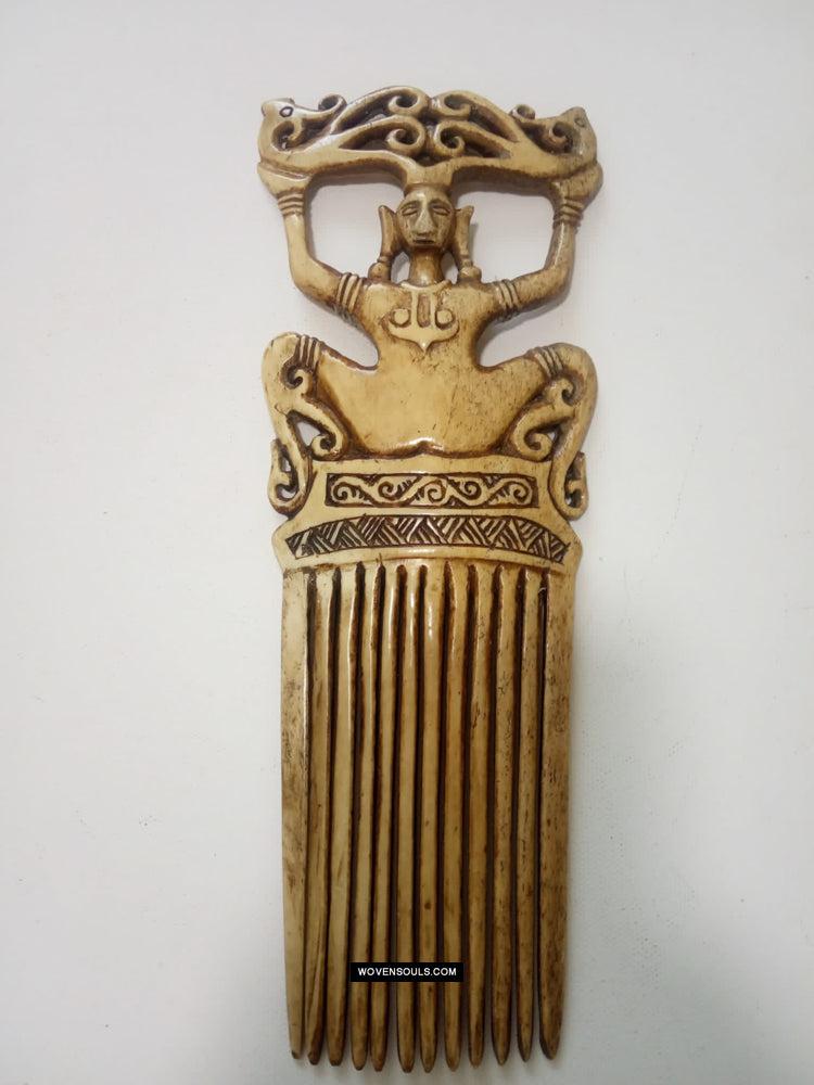 1803 Old Indonesian Comb
