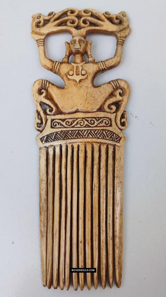 1803 Old Indonesian Comb