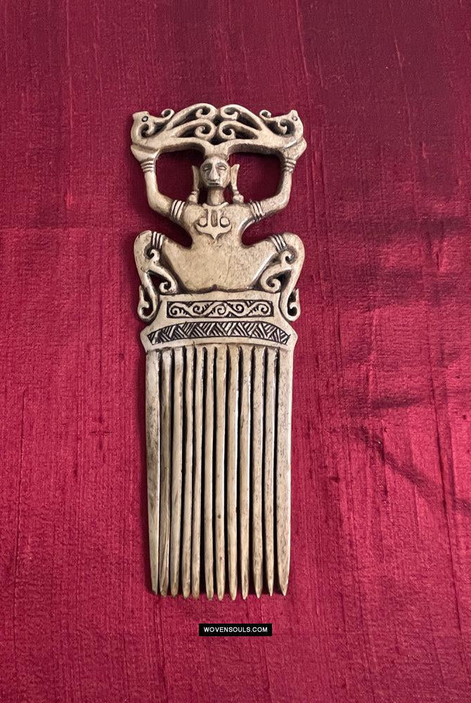 1803 Old Indonesian Comb