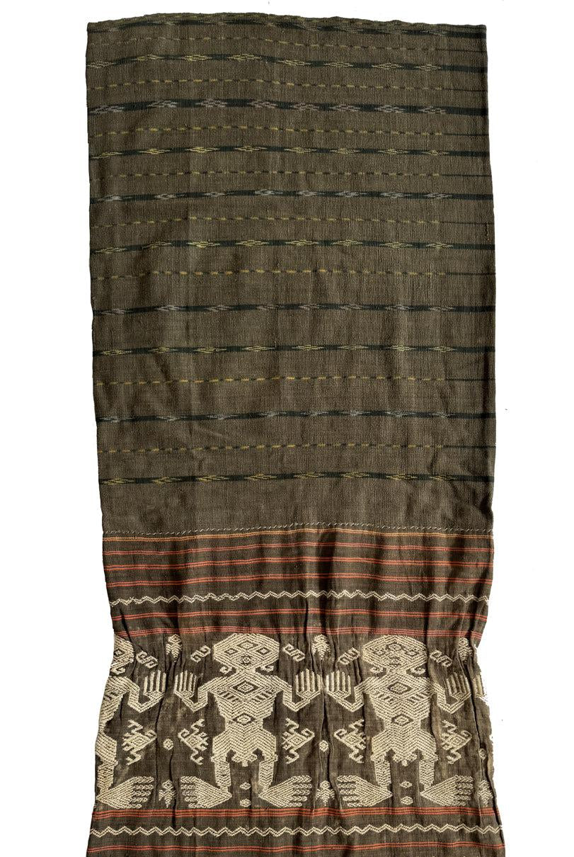 1816 Hervorragender alter zeremonieller gewebter Sumba-Sarong