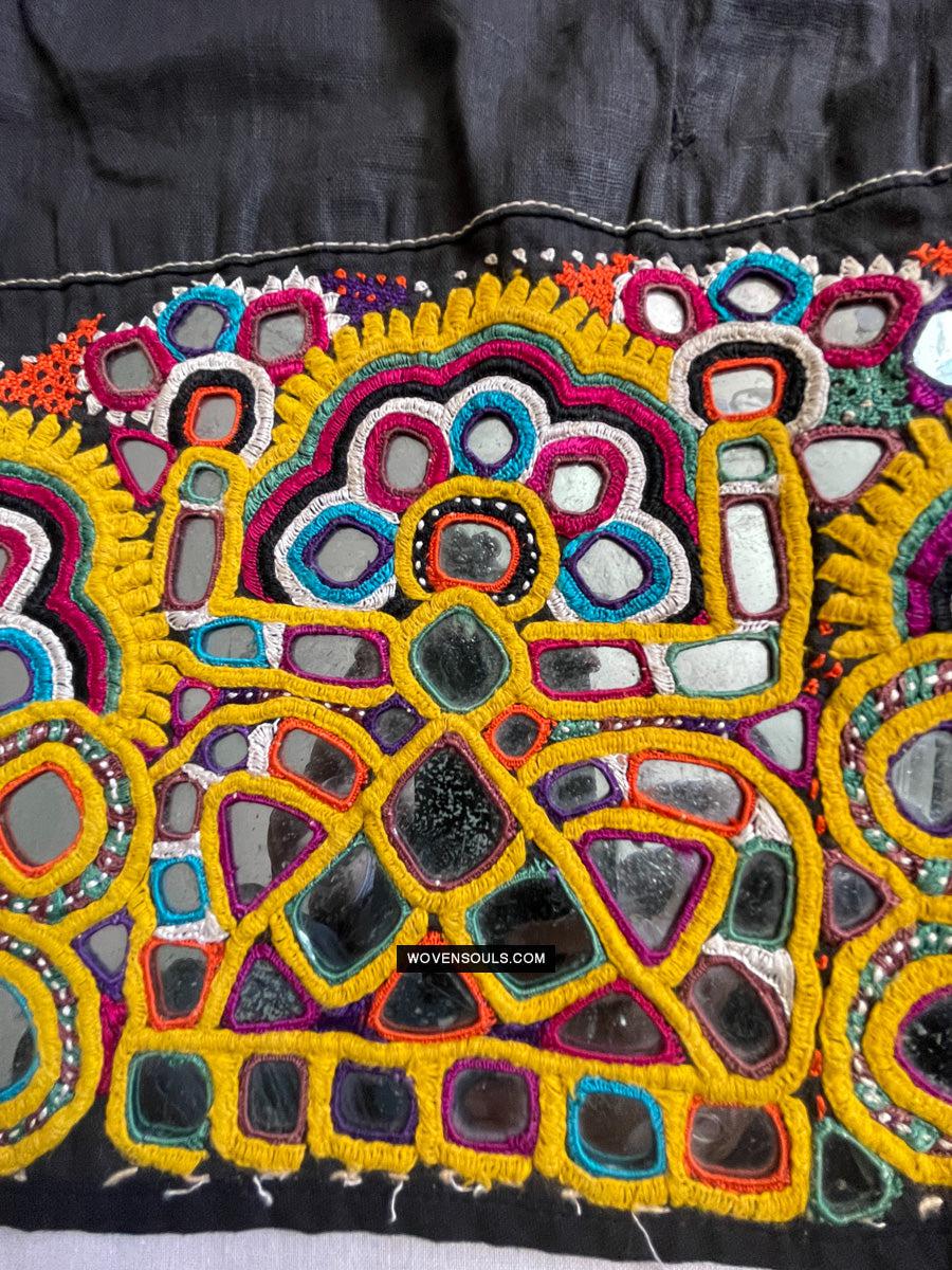 189 Vintage Indian Tribal Mirror Embroidery Cotton Shawl - Antique Decor Ethnic Art