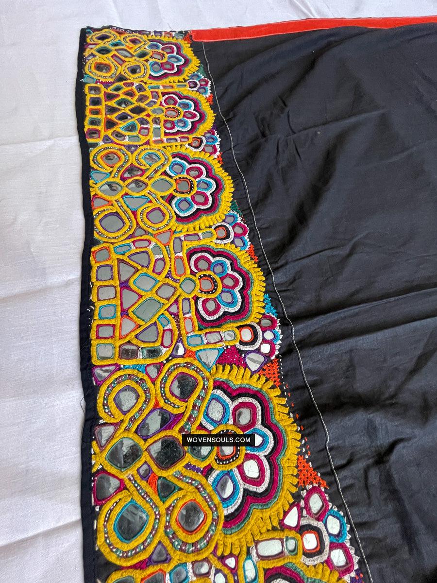 189 Vintage Indian Tribal Mirror Embroidery Cotton Shawl - Antique Decor Ethnic Art
