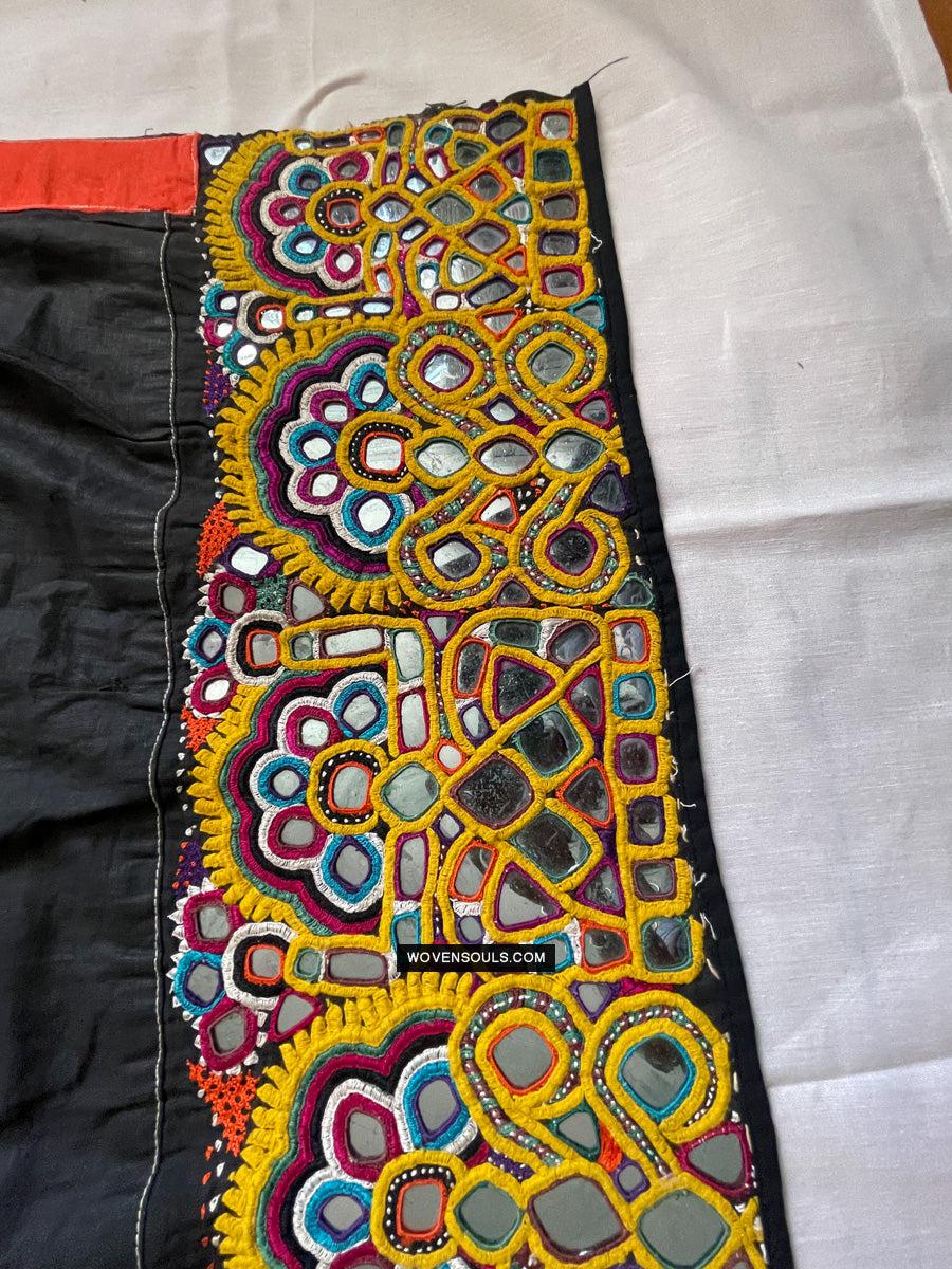 189 Vintage Indian Tribal Mirror Embroidery Cotton Shawl - Antique Decor Ethnic Art