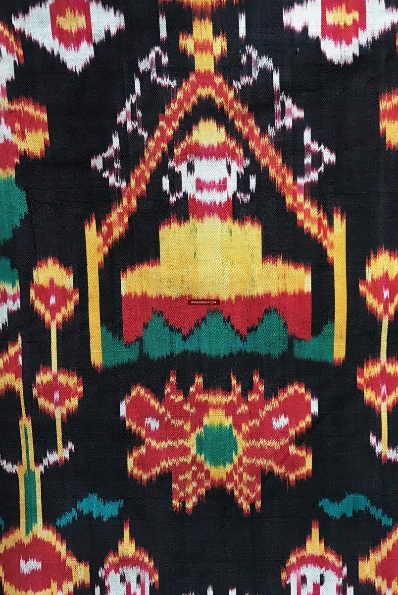 219 Pidan Pedan Seide Ikat buddhistische Wandbehang Textilkunst-WOVENSOULS-Antike-Vintage-Textilien-Kunst-Dekor