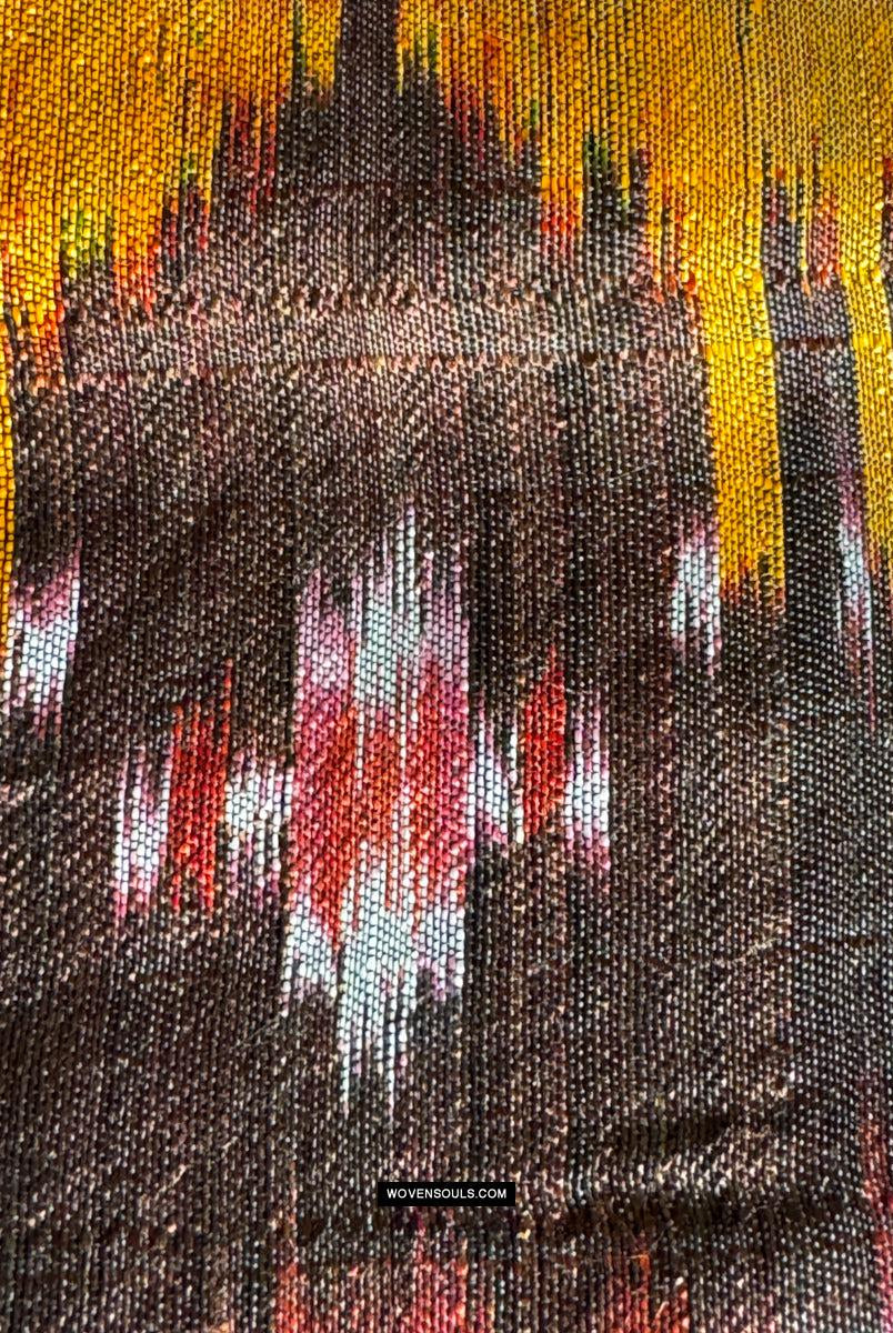 223-Ein kambodschanischer Seiden-Ikat-Pidan-Pedan-Tempelbehang