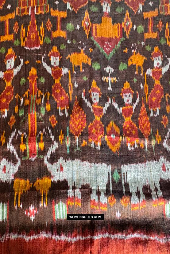 223-C Kambodschanischer Seiden-Ikat-Pidan-Pedan-Tempelbehang