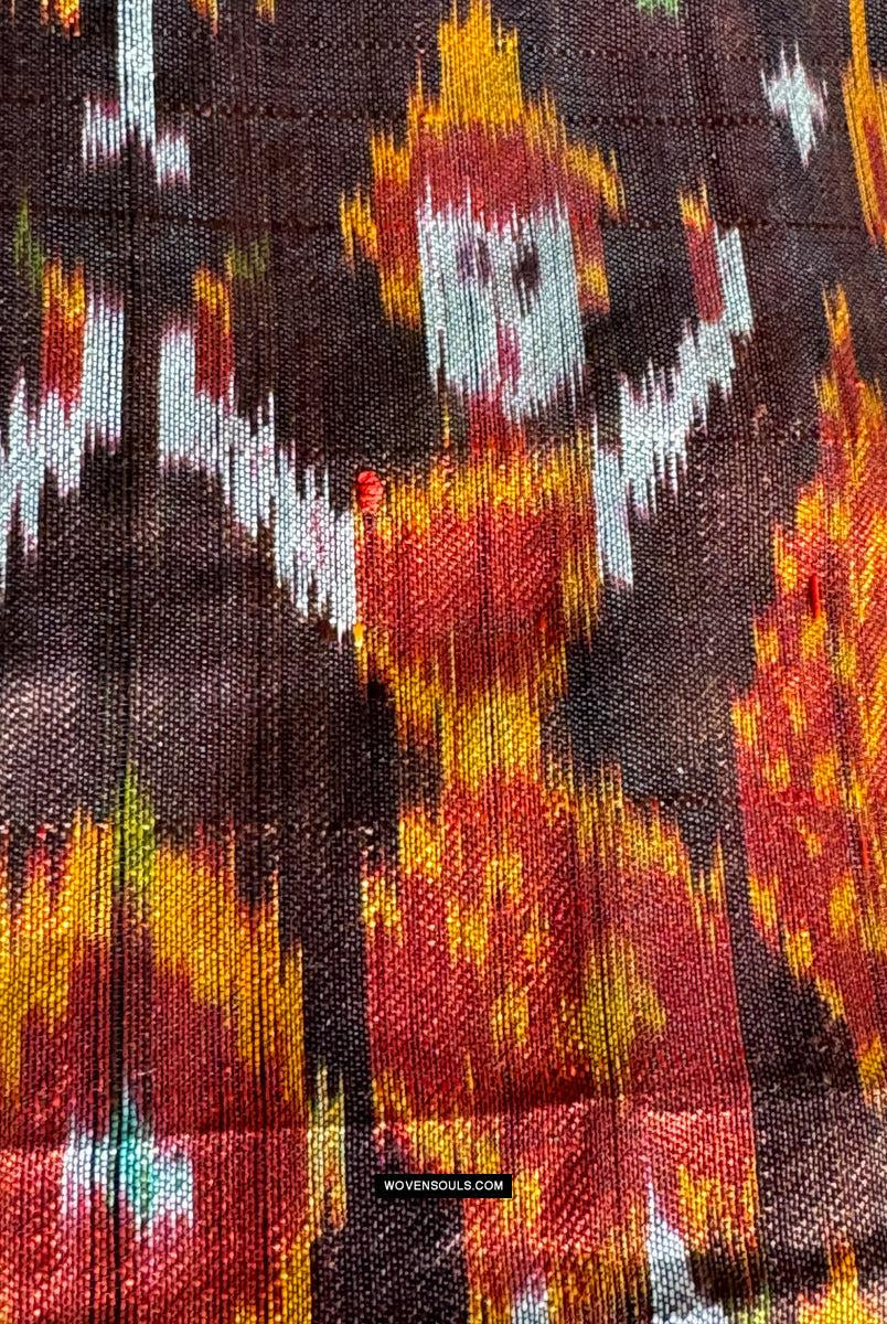 223-C Kambodschanischer Seiden-Ikat-Pidan-Pedan-Tempelbehang