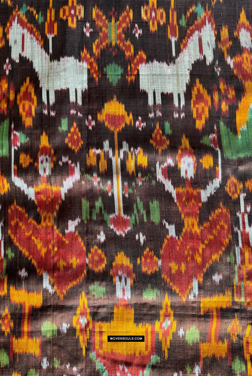 223-C Kambodschanischer Seiden-Ikat-Pidan-Pedan-Tempelbehang