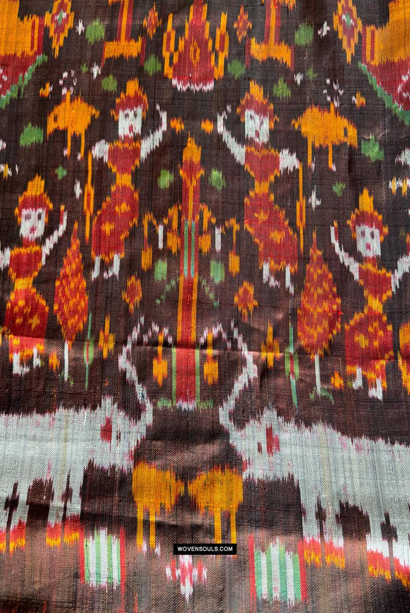 223-C Kambodschanischer Seiden-Ikat-Pidan-Pedan-Tempelbehang