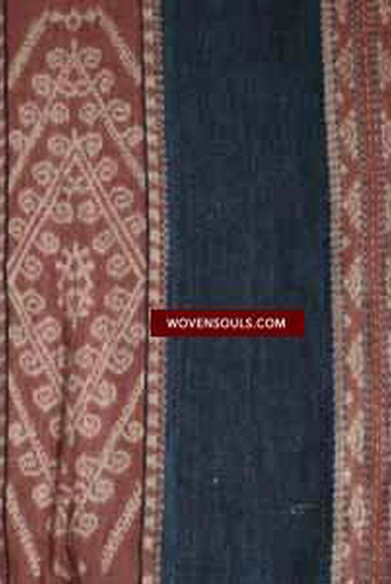 224 VERKAUFT Antiker Ikat-Sarong mit Indigo von Sawu-WOVENSOULS-Antike-Vintage-Textilien-Kunst-Dekor