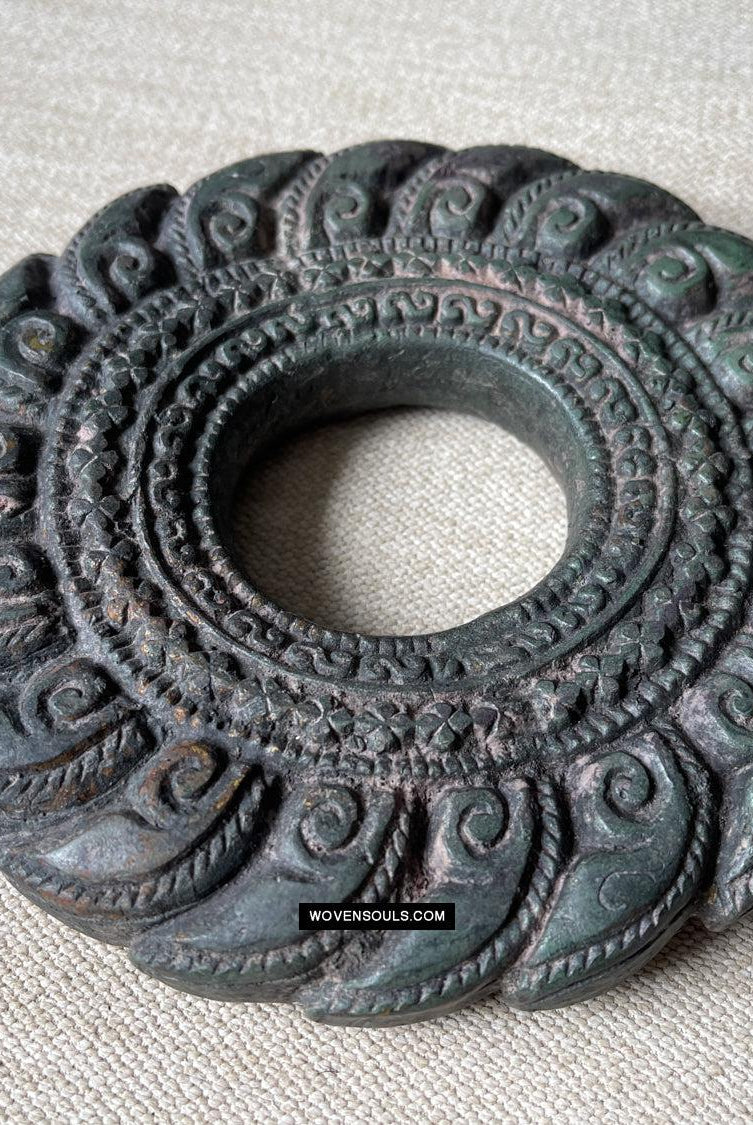 265 Bague Khmère Antique Unique-WOVENSOULS Textiles anciens et galerie d'art