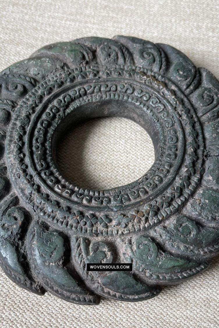 265 Bague Khmère Antique Unique-WOVENSOULS Textiles anciens et galerie d'art