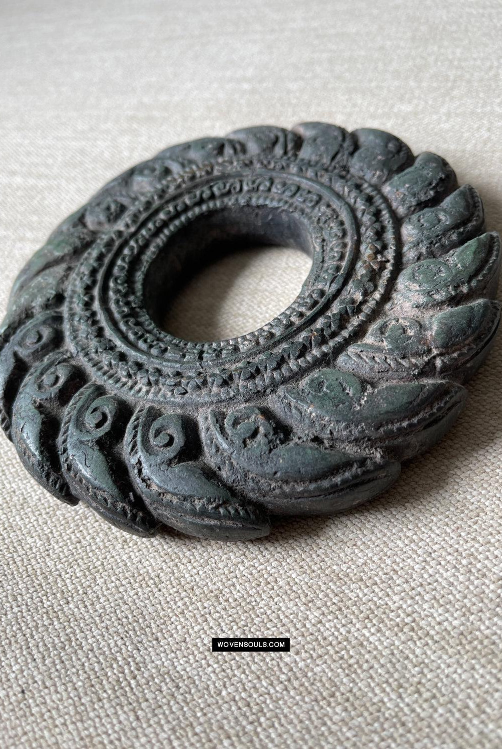 265 Bague Khmère Antique Unique-WOVENSOULS Textiles anciens et galerie d'art