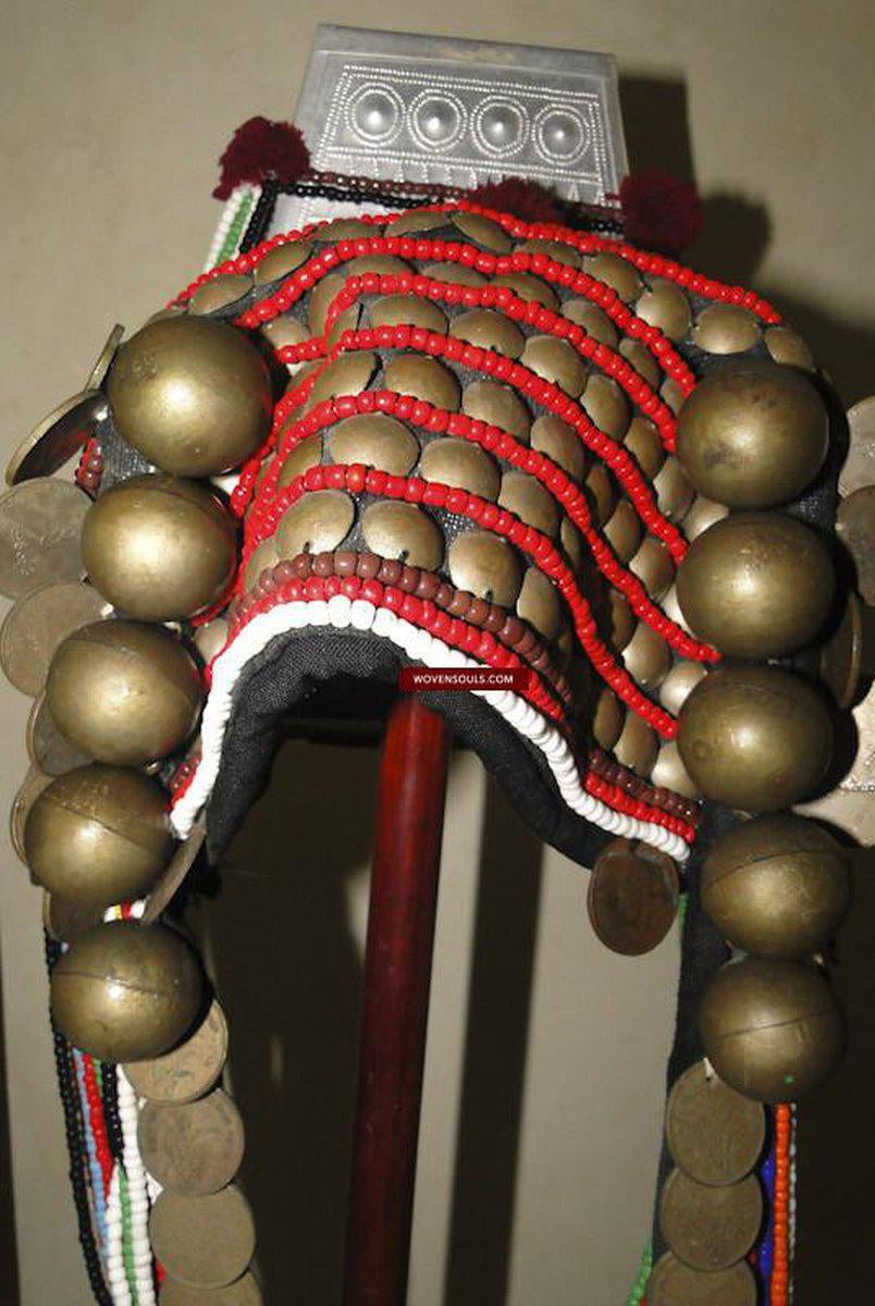 307 Millésime Akha Coiffe Signature d'Identité-WOVENSOULS-Antique-Vintage-Textiles-Art-Décor