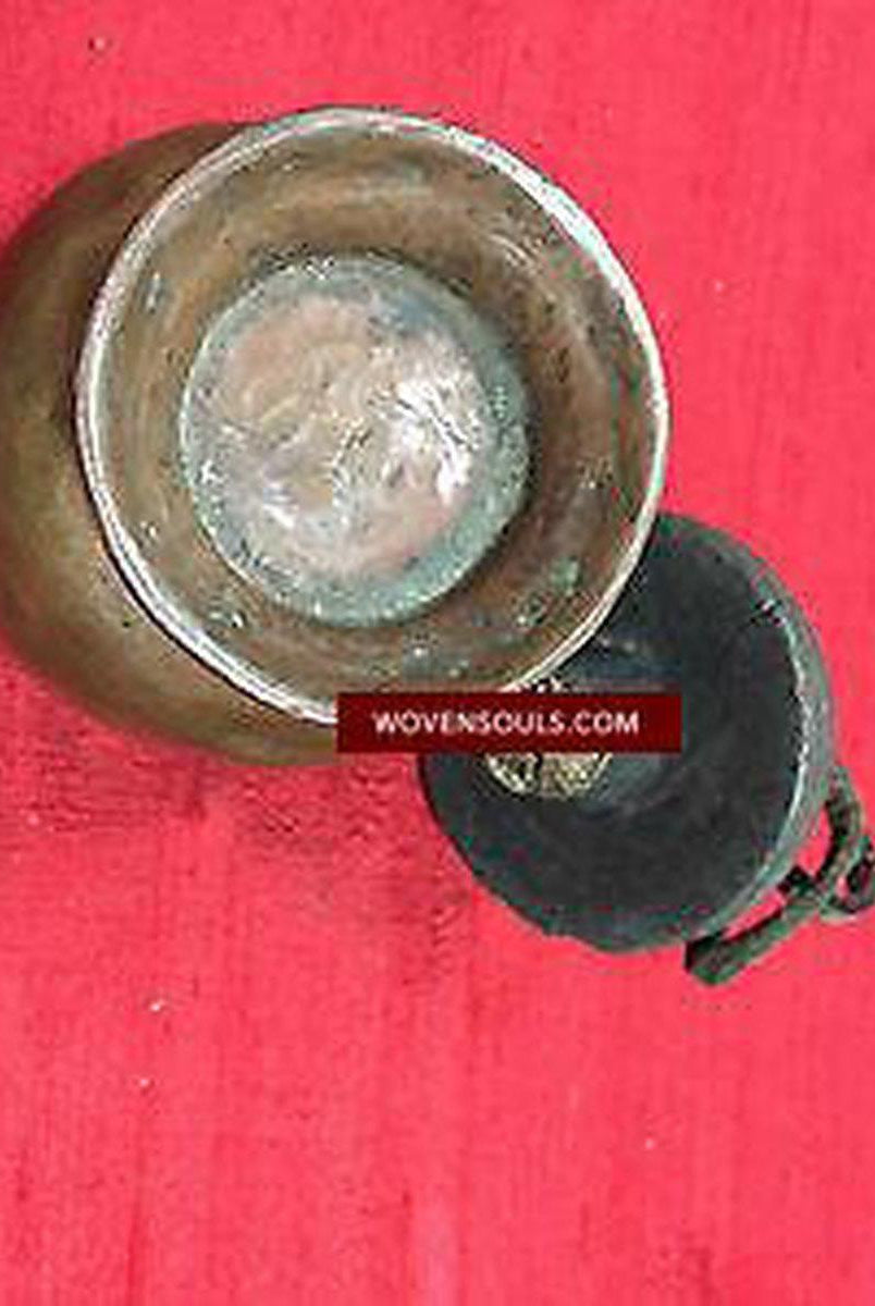 390 VENDU Pot de Lama Tibétain Antique - Objet de Collection Rare du Tibet-WOVENSOULS-Antique-Vintage-Textiles-Art-Décor