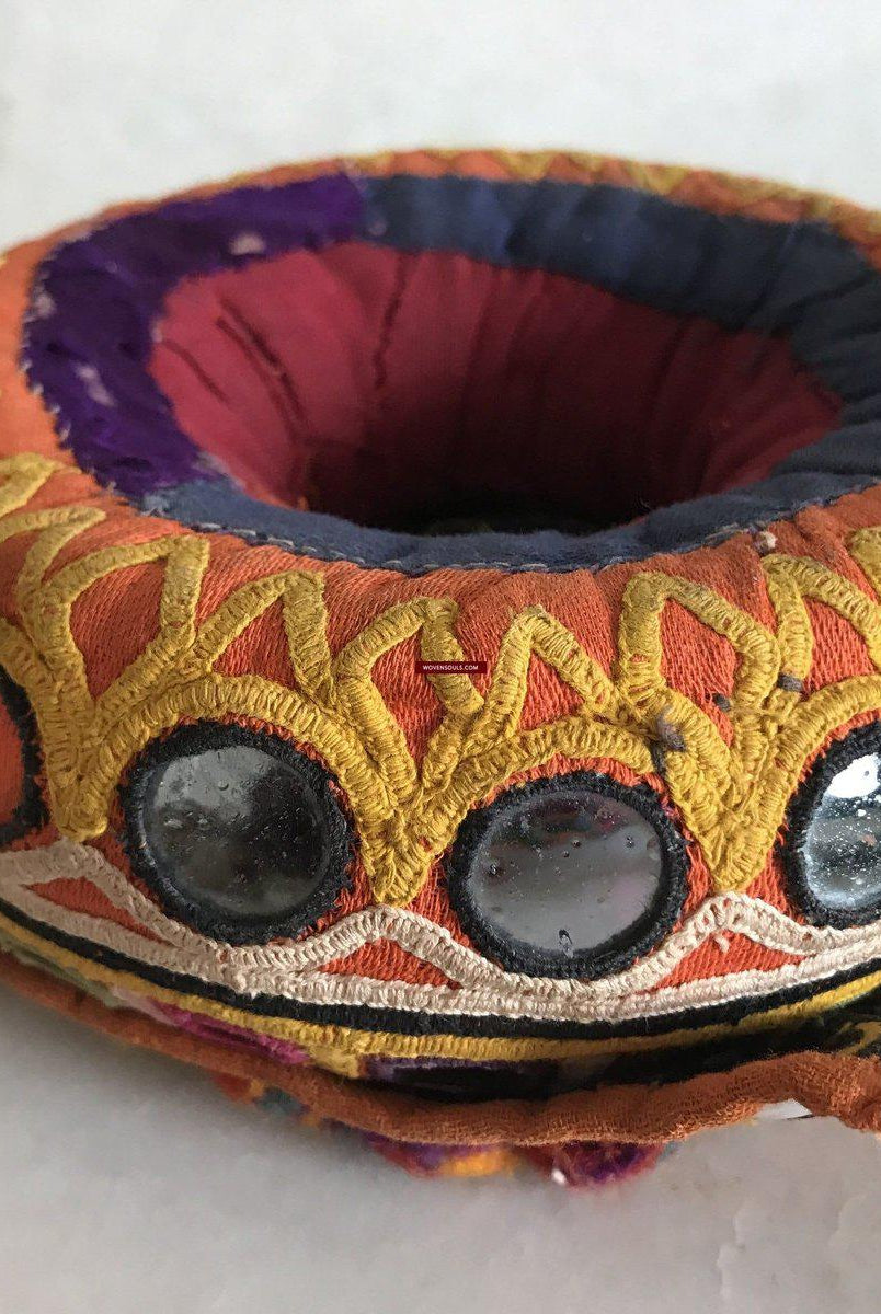 455 VENDU vintage Indhoni Brodé Pot Holder-WOVENSOULS-Antique-Vintage-Textiles-Art-Décor