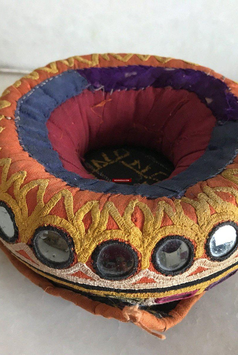 455 VENDU vintage Indhoni Brodé Pot Holder-WOVENSOULS-Antique-Vintage-Textiles-Art-Décor