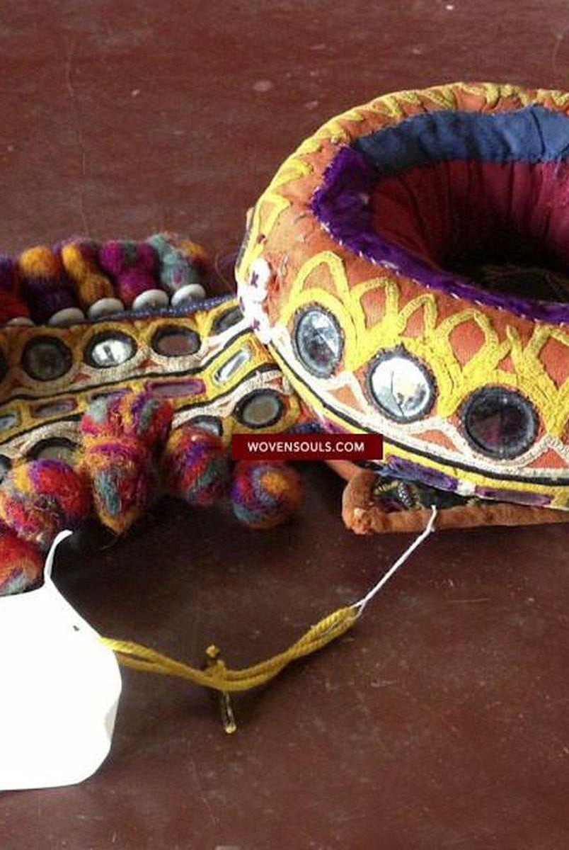 455 VENDU vintage Indhoni Brodé Pot Holder-WOVENSOULS-Antique-Vintage-Textiles-Art-Décor