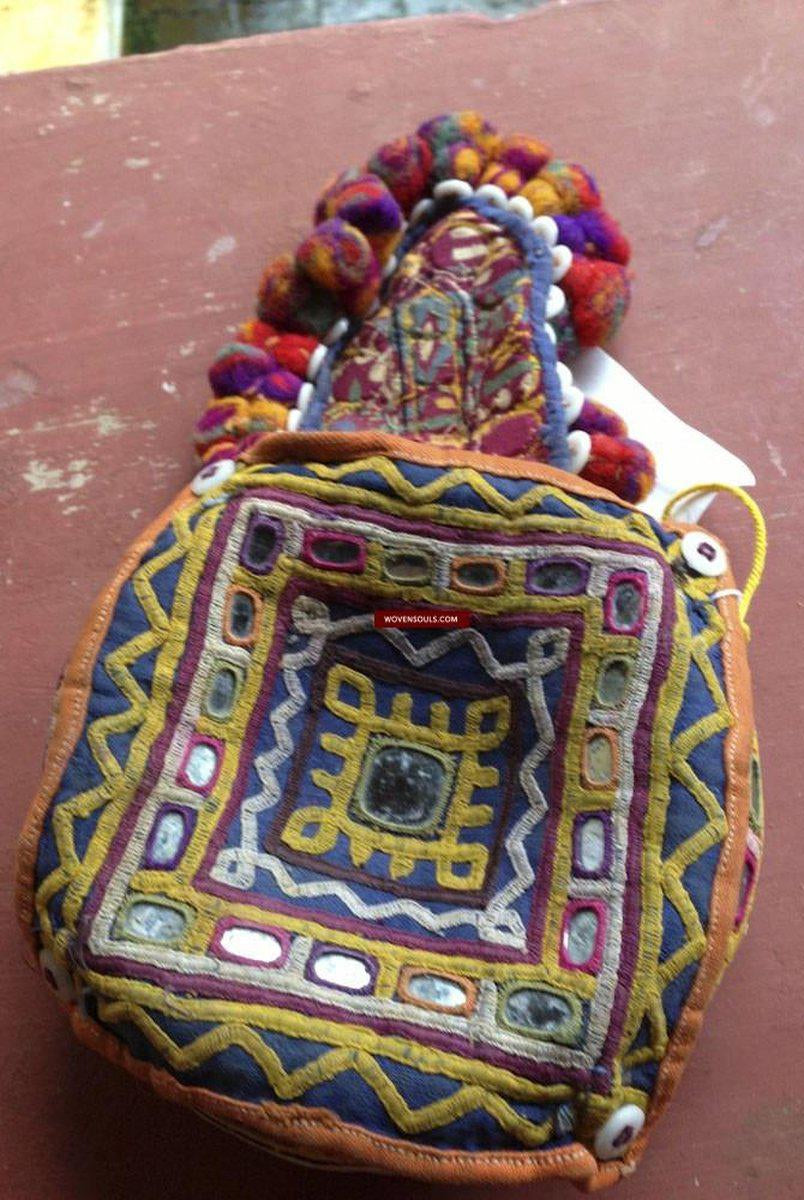 455 VENDU vintage Indhoni Brodé Pot Holder-WOVENSOULS-Antique-Vintage-Textiles-Art-Décor