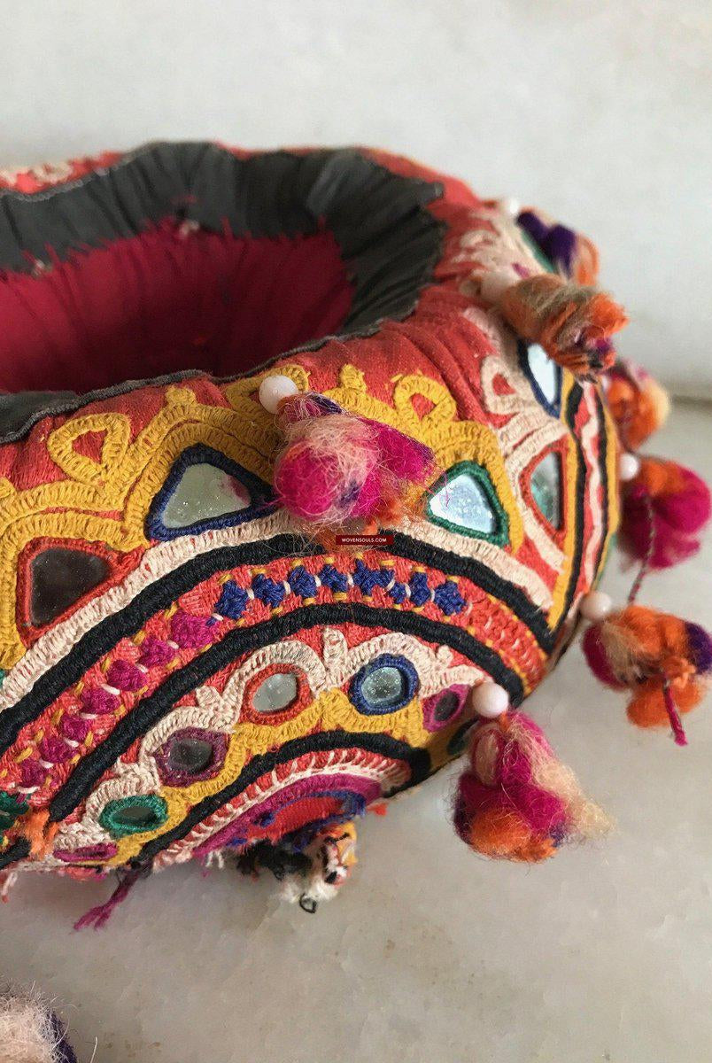 456 VENDU vintage Indhoni Brodé Pot Holder-WOVENSOULS-Antique-Vintage-Textiles-Art-Décor