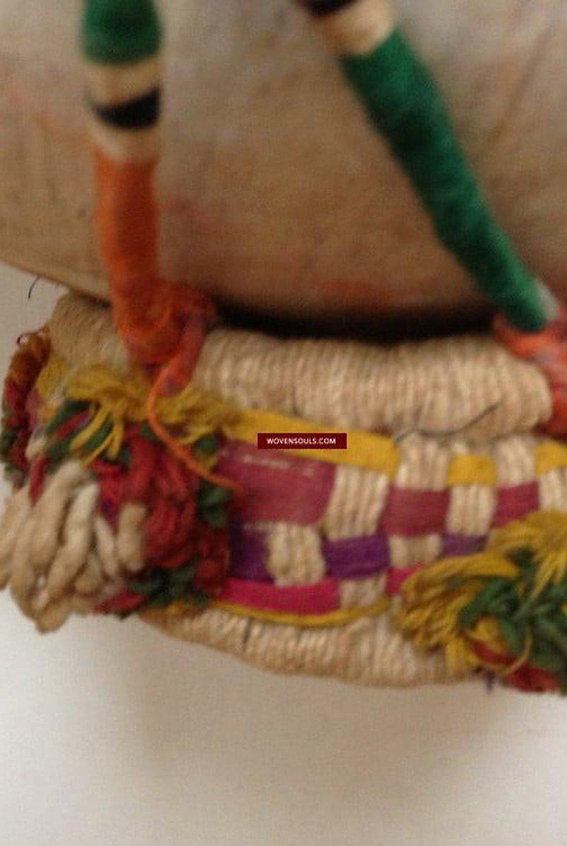 457 Vieux support de pot de beurre brodé Indhoni suspendu-WOVENSOULS-Antique-Vintage-Textiles-Art-Décor
