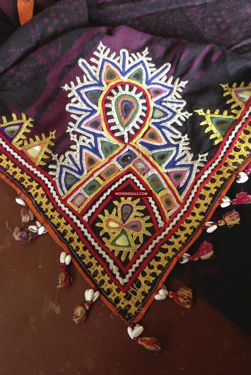 466 Superb Old Kutch SHawl Textile - Rare Square format-WOVENSOULS-Antique-Vintage-Textiles-Art-Decor