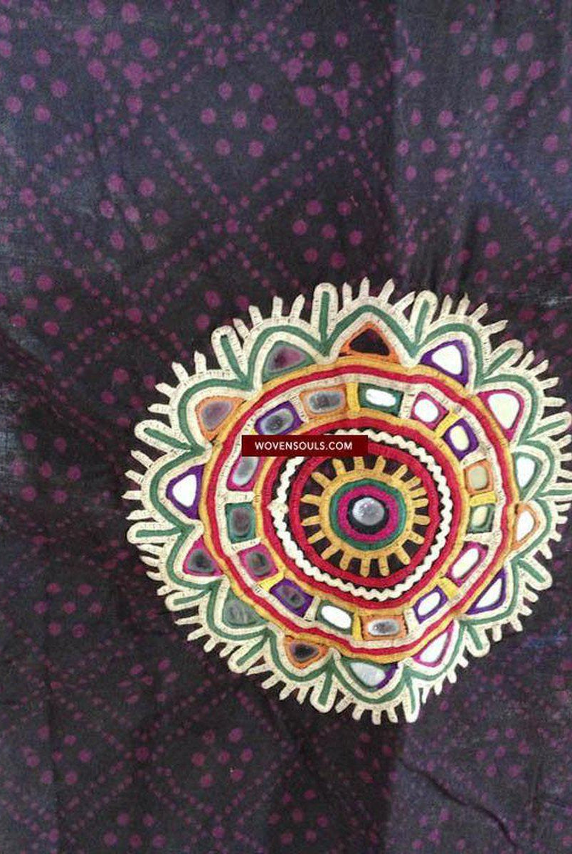 466 Superb Old Kutch SHawl Textile - Rare Square format-WOVENSOULS-Antique-Vintage-Textiles-Art-Decor