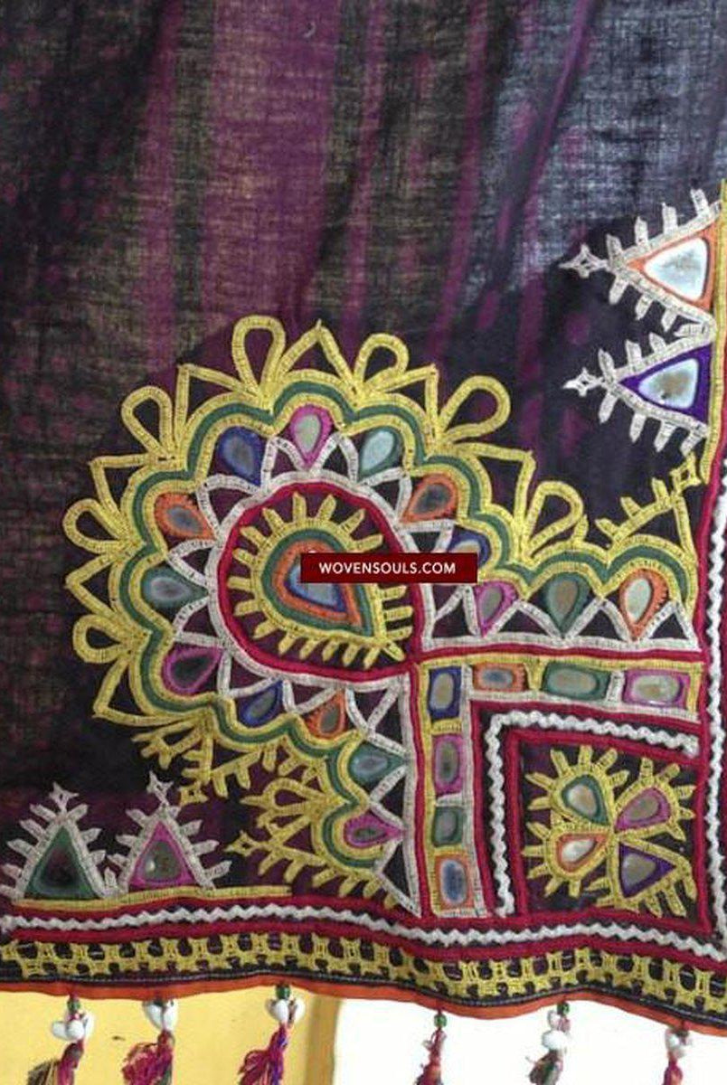 466 Superb Old Kutch SHawl Textile - Rare Square format-WOVENSOULS-Antique-Vintage-Textiles-Art-Decor