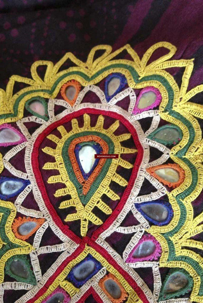 466 Superb Old Kutch SHawl Textile - Rare Square format-WOVENSOULS-Antique-Vintage-Textiles-Art-Decor