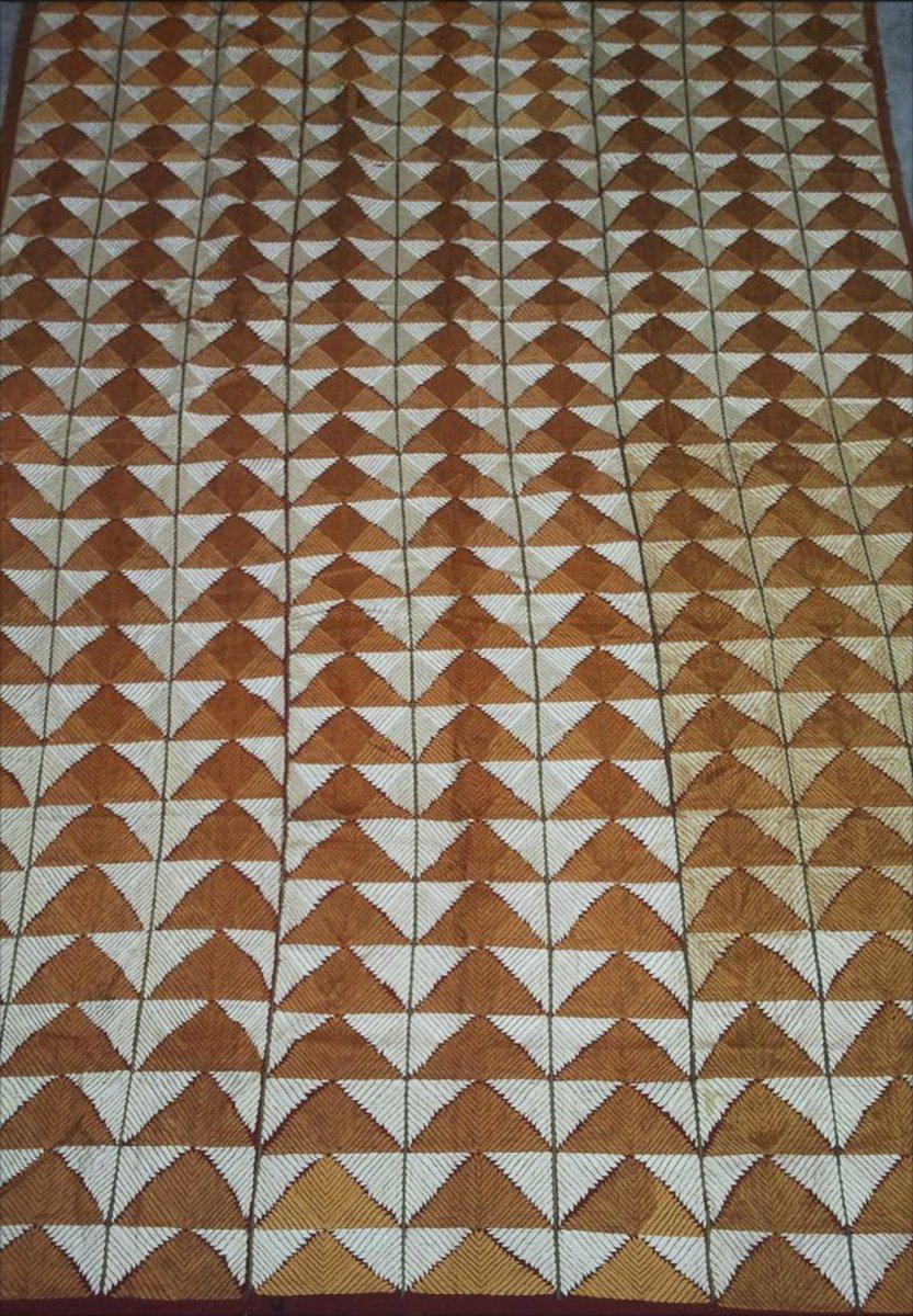 547 Old Phulkari Bagh in White & Gold Motifs-WOVENSOULS-Antique-Vintage-Textiles-Art-Decor