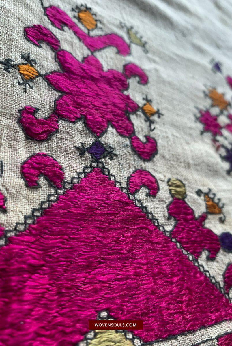 594 Fragment de châle de la vallée de Swat-WOVENSOULS-Antique-Vintage-Textiles-Art-Décor