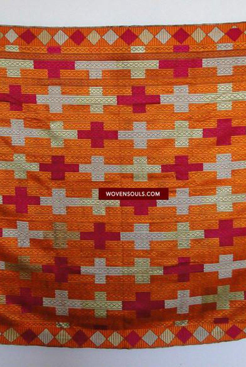 610 SOLD Old Phulkari Bagh Textile with Belan Motif-WOVENSOULS-Antique-Vintage-Textiles-Art-Decor