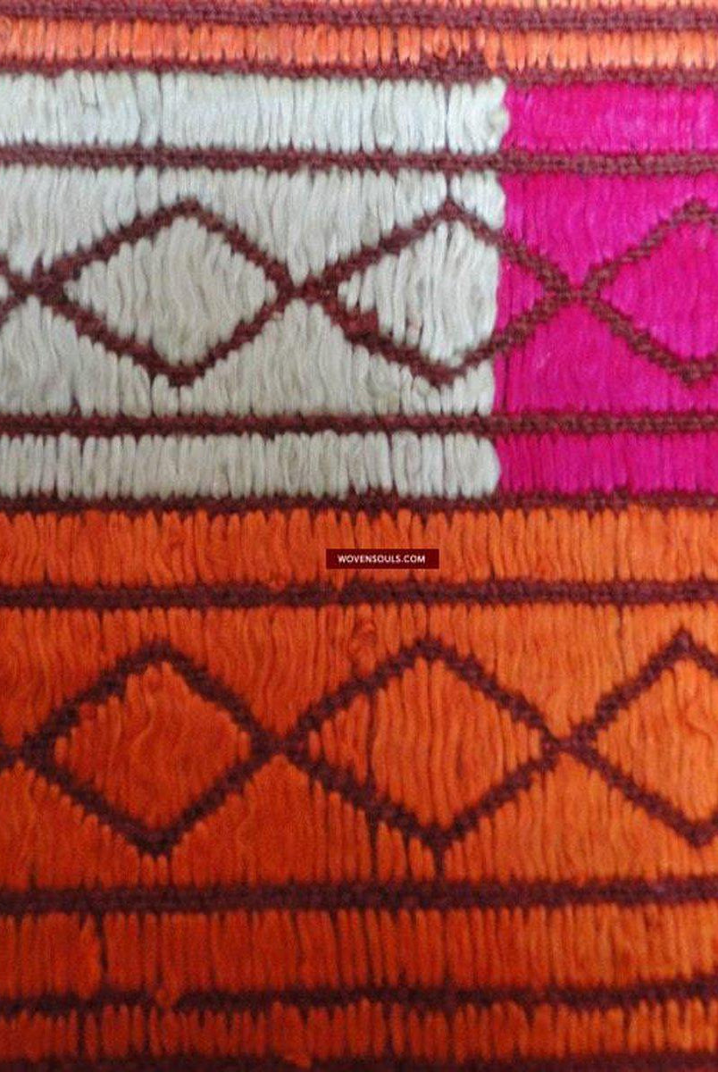 610 SOLD Old Phulkari Bagh Textile with Belan Motif-WOVENSOULS-Antique-Vintage-Textiles-Art-Decor