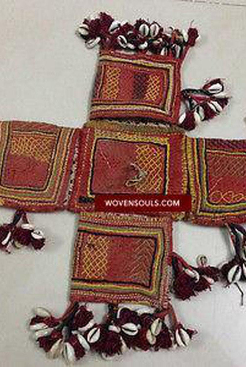 697 VECCHIA BORSA IN TESSUTO PER STOCCAGGIO SPEZIE BANJARA CON COWRIES - RARA FORMA INSOLITA-WOVENSOULS-Arredamento artistico-tessile-vintage-antico
